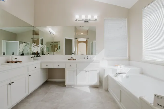 $2,198,888 | 25657 Crestfield Drive, Castro Valley, CA 94552