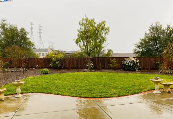 $2,098,888 | 25657 Crestfield Drive, Castro Valley, CA 94552