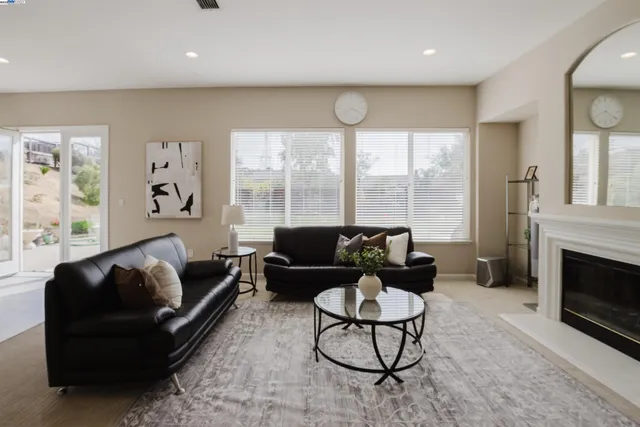 $2,198,888 | 25657 Crestfield Drive, Castro Valley, CA 94552