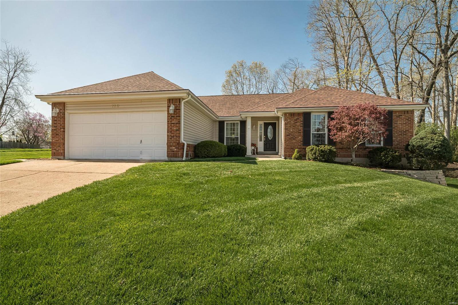 750 Strafford Ridge Drive Ballwin, MO 63021 - Photo 1 of 36 Gallery Image 1
