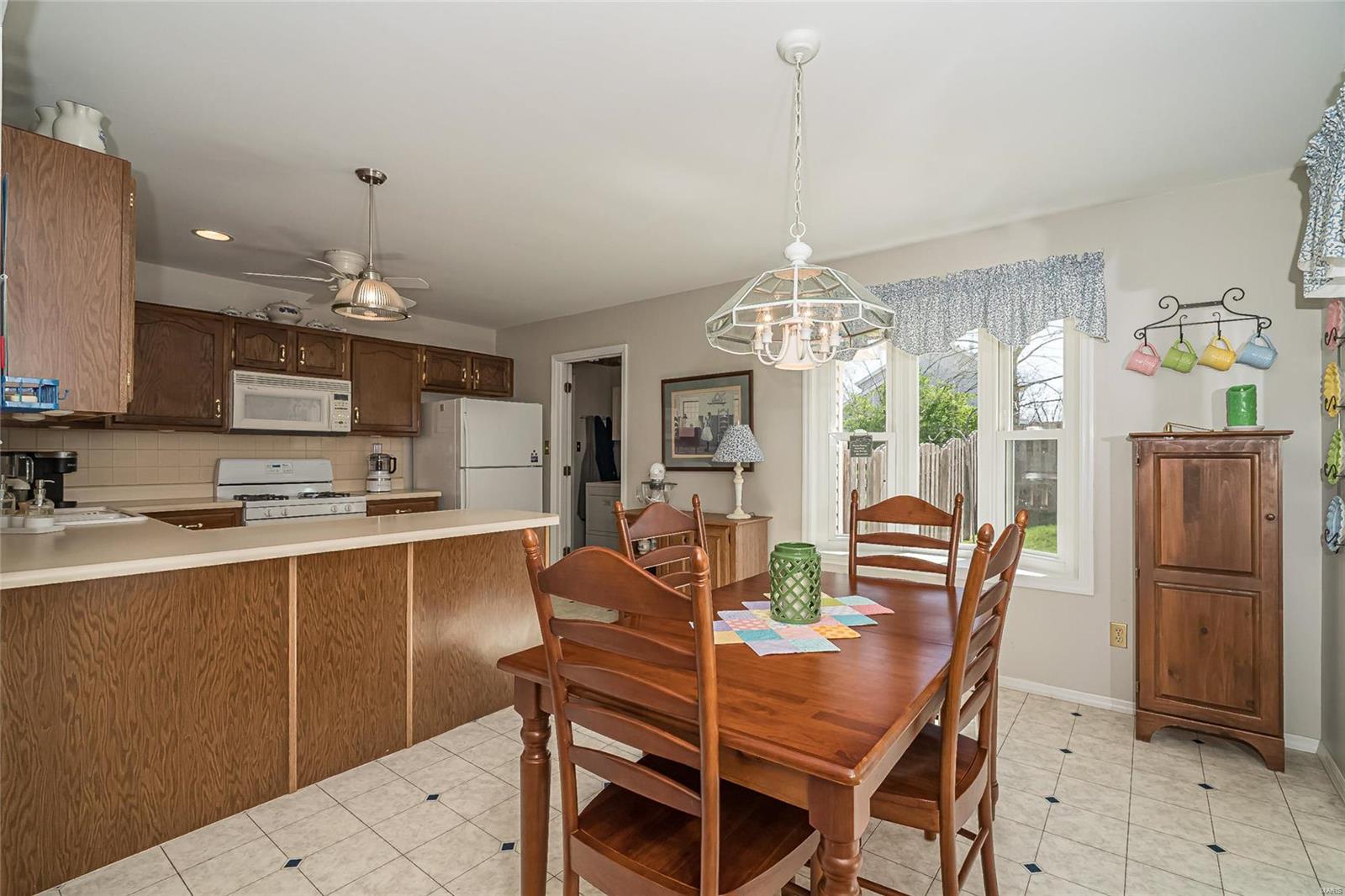 750 Strafford Ridge Drive Ballwin, MO 63021 - Photo 11 of 36 Gallery Image 11