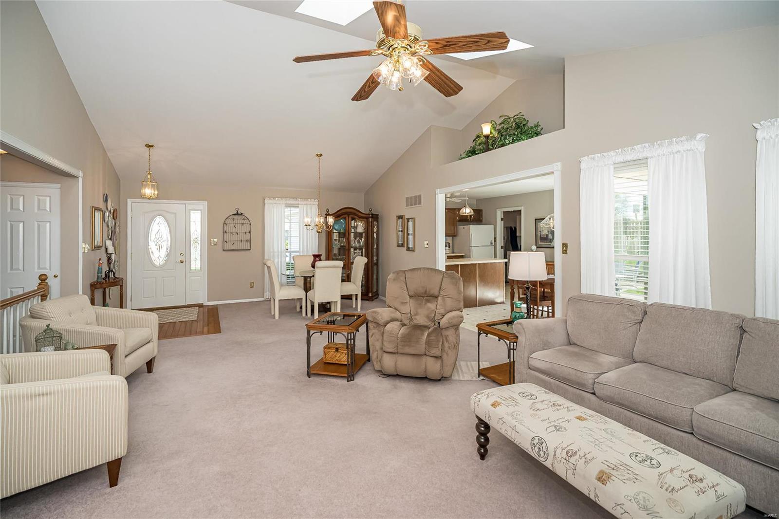 750 Strafford Ridge Drive Ballwin, MO 63021 - Photo 6 of 36 Gallery Image 6