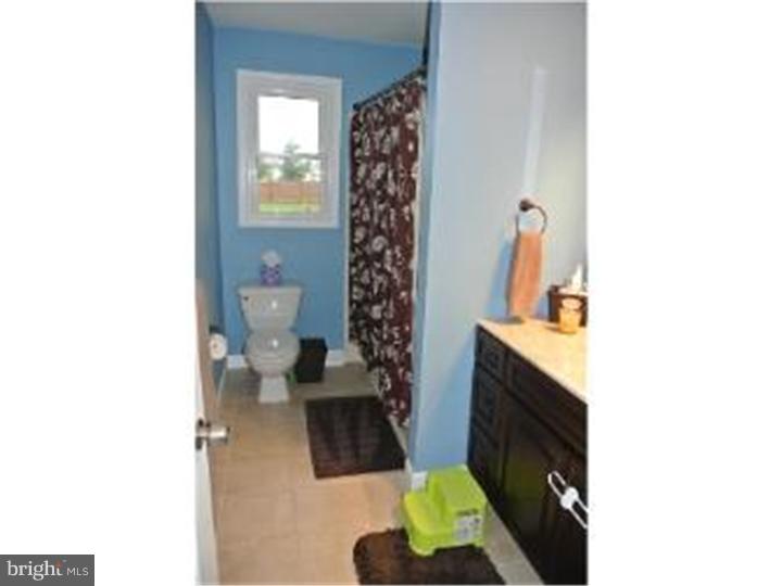 61 Auburn Road Woodstown, NJ 08098 - Photo 9 of 20 Bathroom