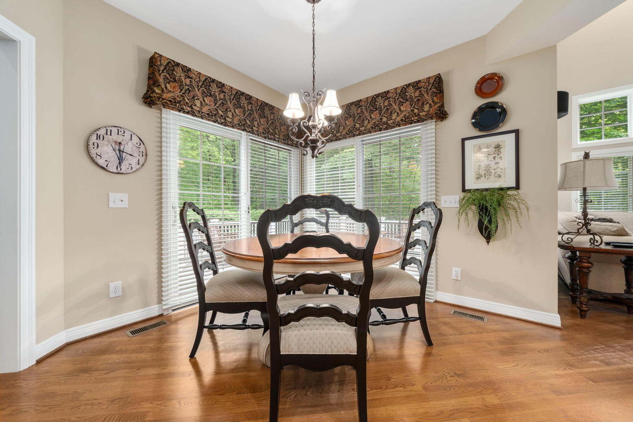 650 West Orange Road Delaware, OH 43015 - Photo 49 of 149 Eating Area