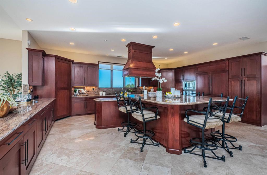 2362 Edgehill Road Vista, CA 92084 - Photo 27 of 62