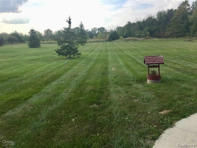 1850 South Summers Road Imlay City, MI 48444 - Photo 14 of 41 14.JPG