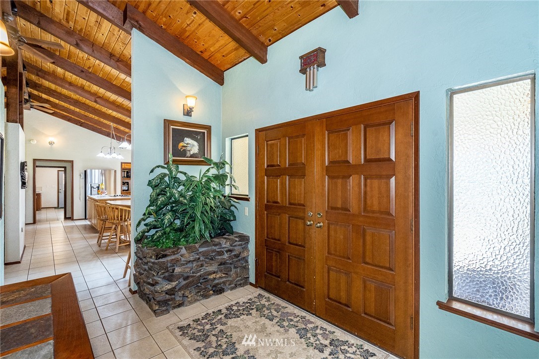 1223 Middle Fork Road Onalaska, WA 98570 - Photo 3 of 32 Gallery Image 3