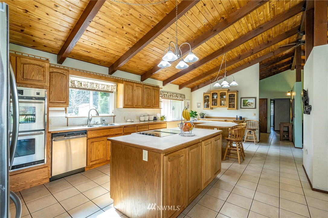 1223 Middle Fork Road Onalaska, WA 98570 - Photo 8 of 32 Gallery Image 8