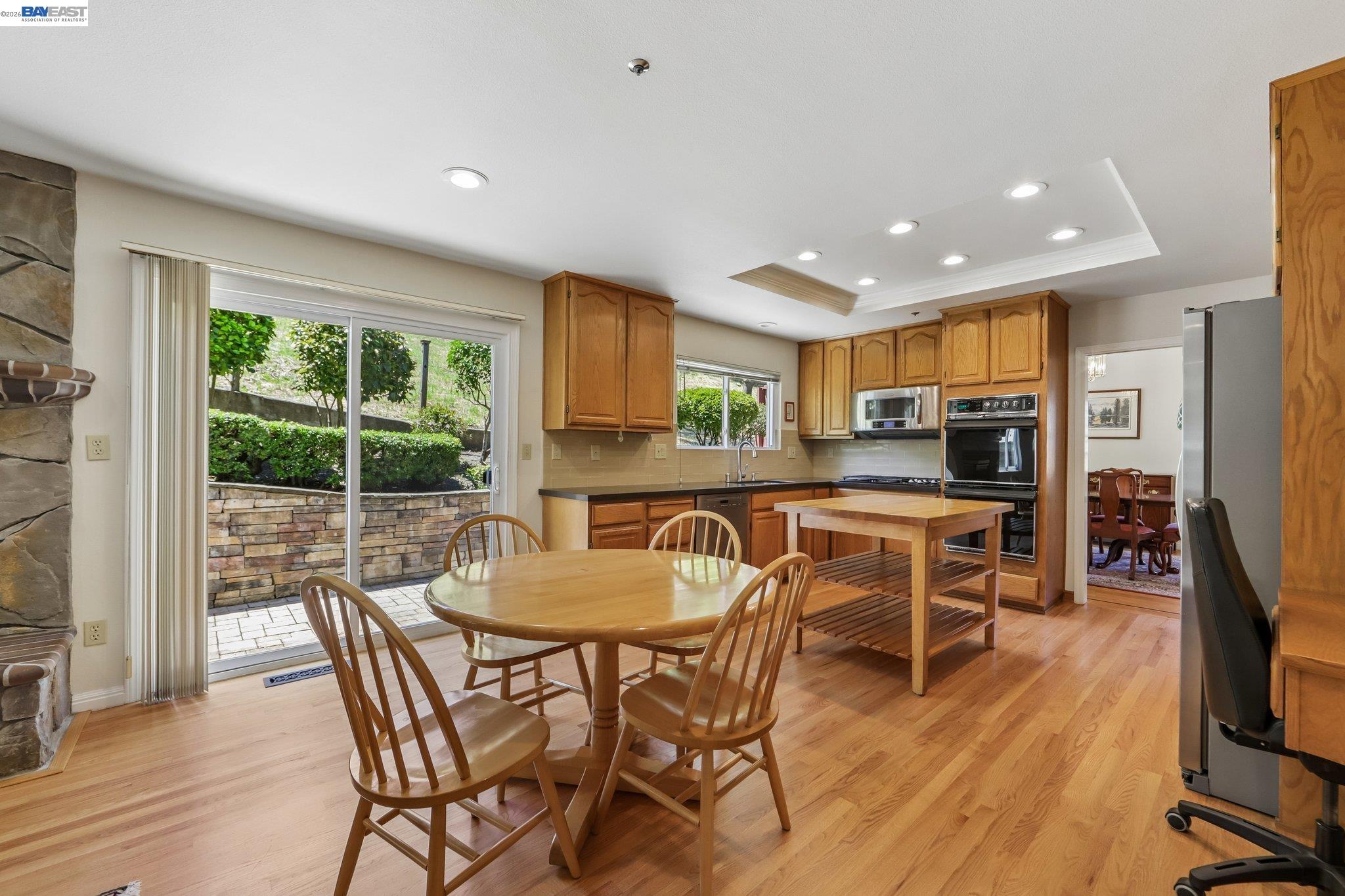 26 Oak Road Orinda, CA 94563 - Photo 19 of 58
