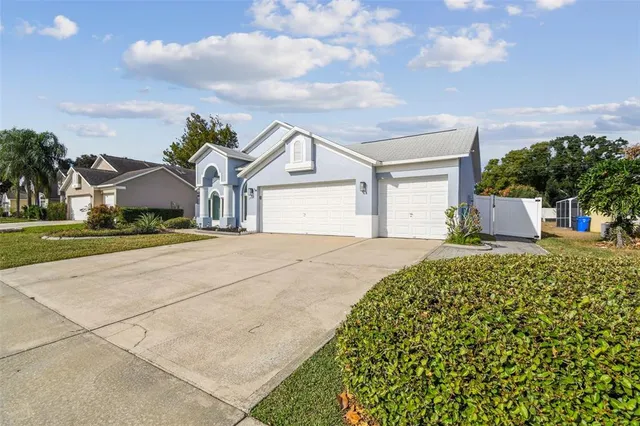 $429,000 | 1712 Powder Ridge Drive, Valrico, FL 33594