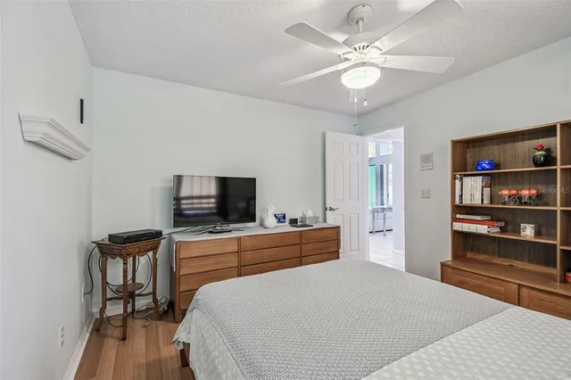 $429,000 | 1712 Powder Ridge Drive, Valrico, FL 33594