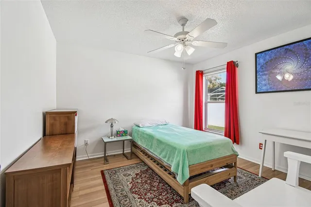 $429,000 | 1712 Powder Ridge Drive, Valrico, FL 33594