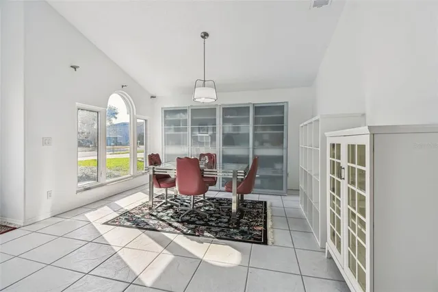 $429,000 | 1712 Powder Ridge Drive, Valrico, FL 33594