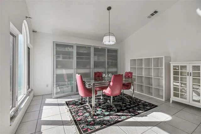 $429,000 | 1712 Powder Ridge Drive, Valrico, FL 33594