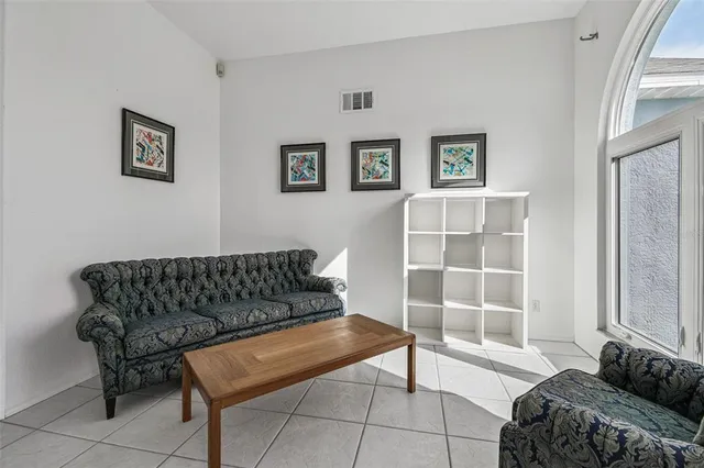 $429,000 | 1712 Powder Ridge Drive, Valrico, FL 33594