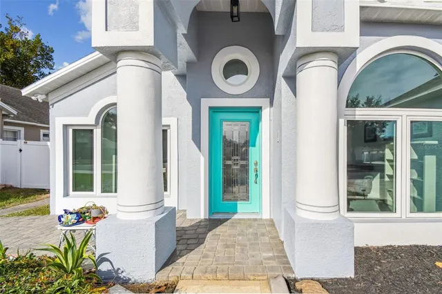 $429,000 | 1712 Powder Ridge Drive, Valrico, FL 33594