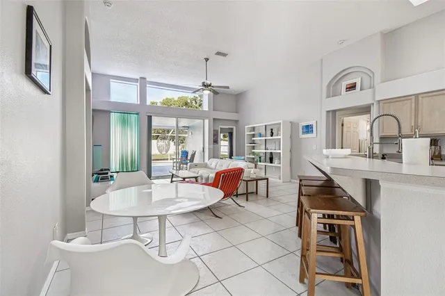 $429,000 | 1712 Powder Ridge Drive, Valrico, FL 33594