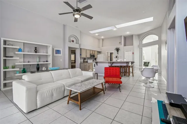 $429,000 | 1712 Powder Ridge Drive, Valrico, FL 33594