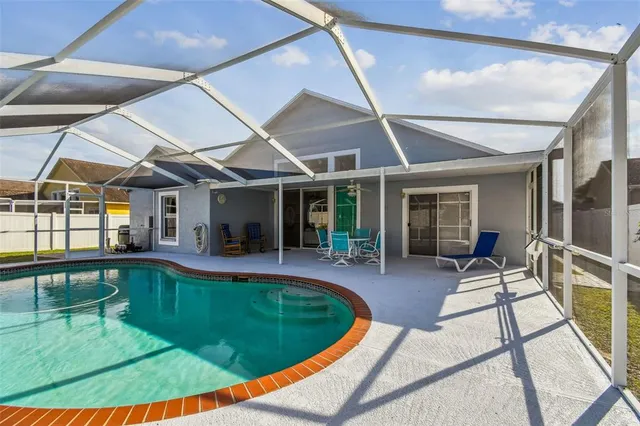 $429,000 | 1712 Powder Ridge Drive, Valrico, FL 33594