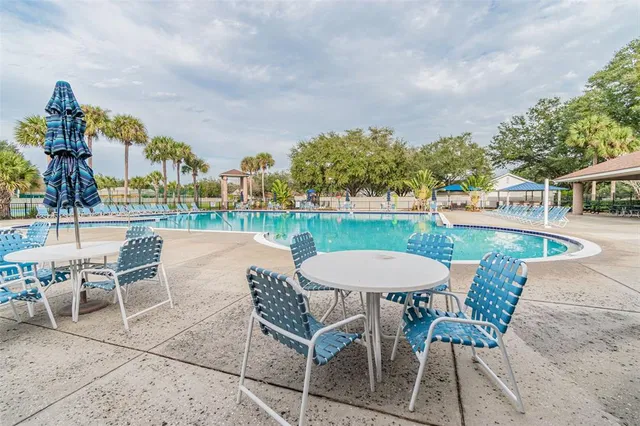 $429,000 | 1712 Powder Ridge Drive, Valrico, FL 33594