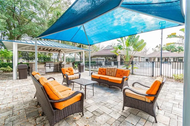 $429,000 | 1712 Powder Ridge Drive, Valrico, FL 33594