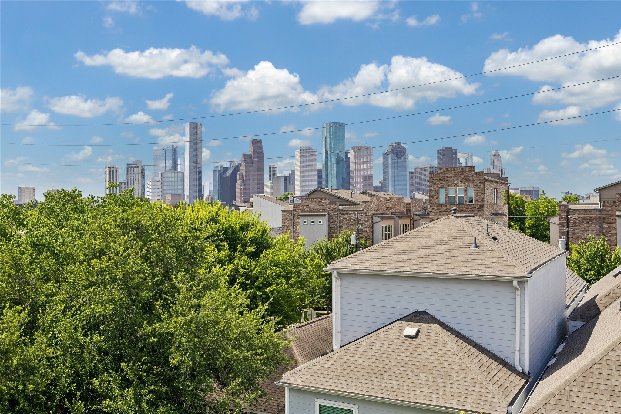 1915 Spring Street Houston, TX 77007 - Photo 30 of 40 The unobstructed view of the downtown skyline for the fourth floor deck. A great place to watch the fireworks