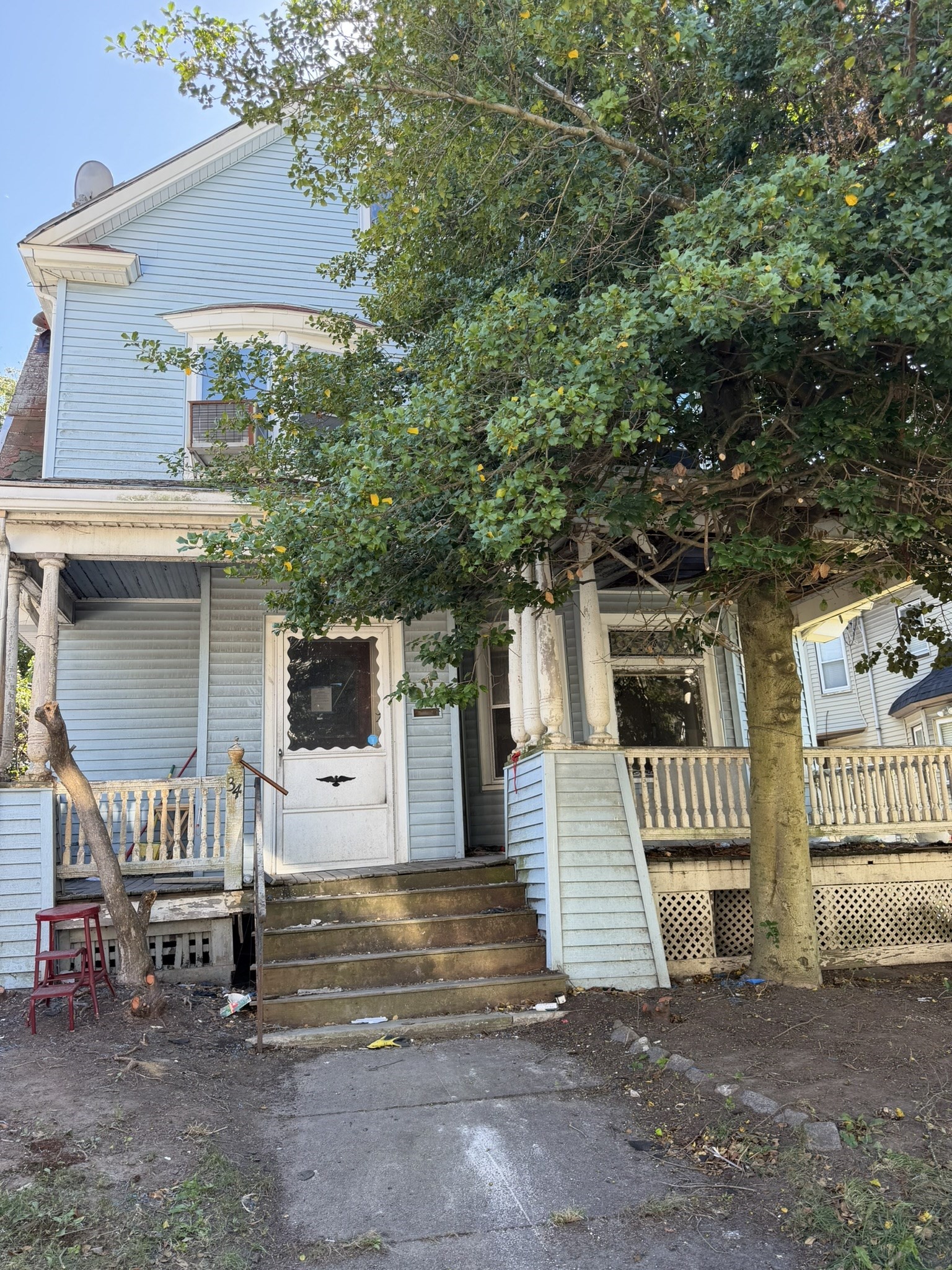 34 Rosedale Street Boston, MA 02124 - Photo 2 of 13 Gallery Image 2