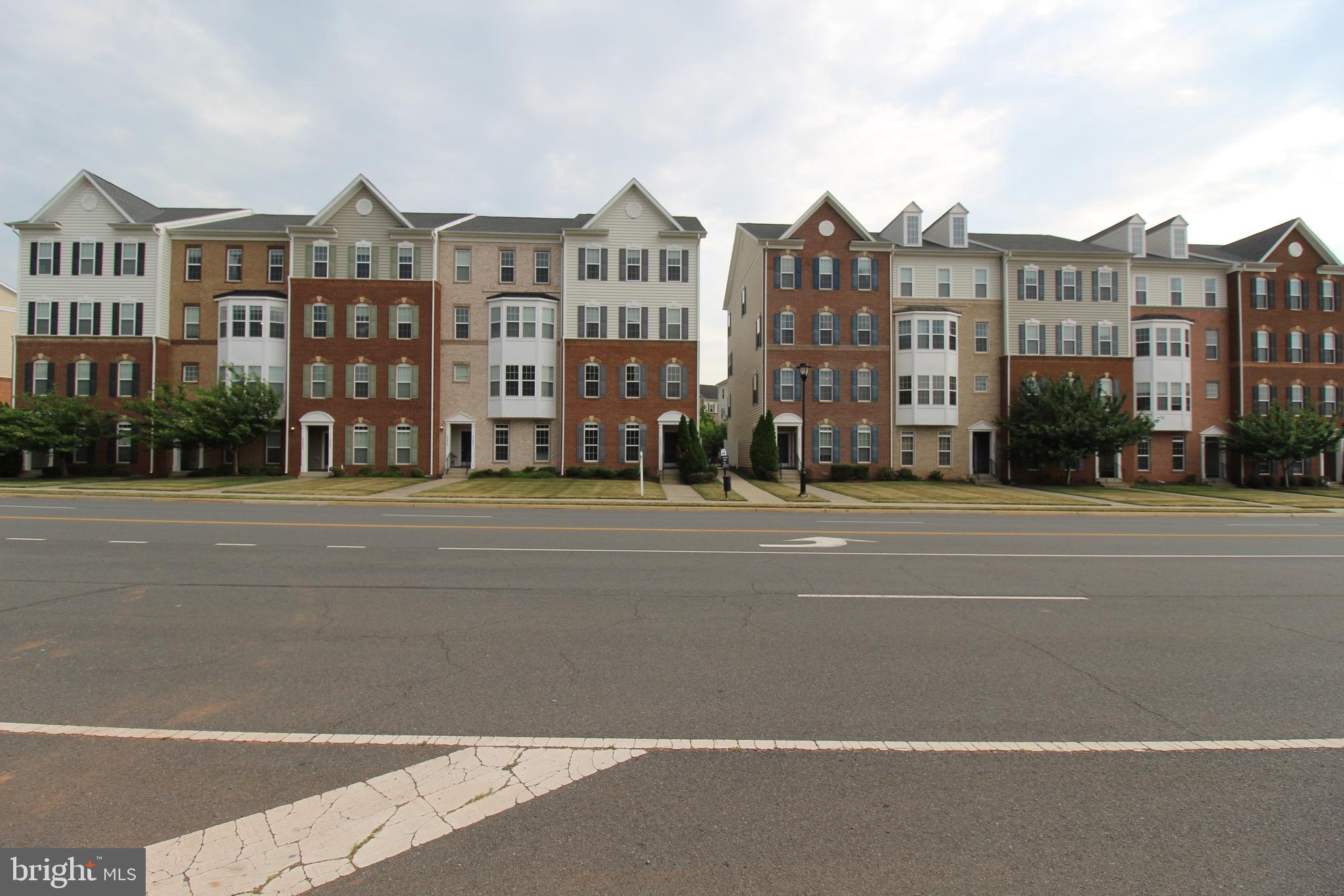 43855 Centergate Drive Ashburn, VA 20148 - Photo 3 of 57