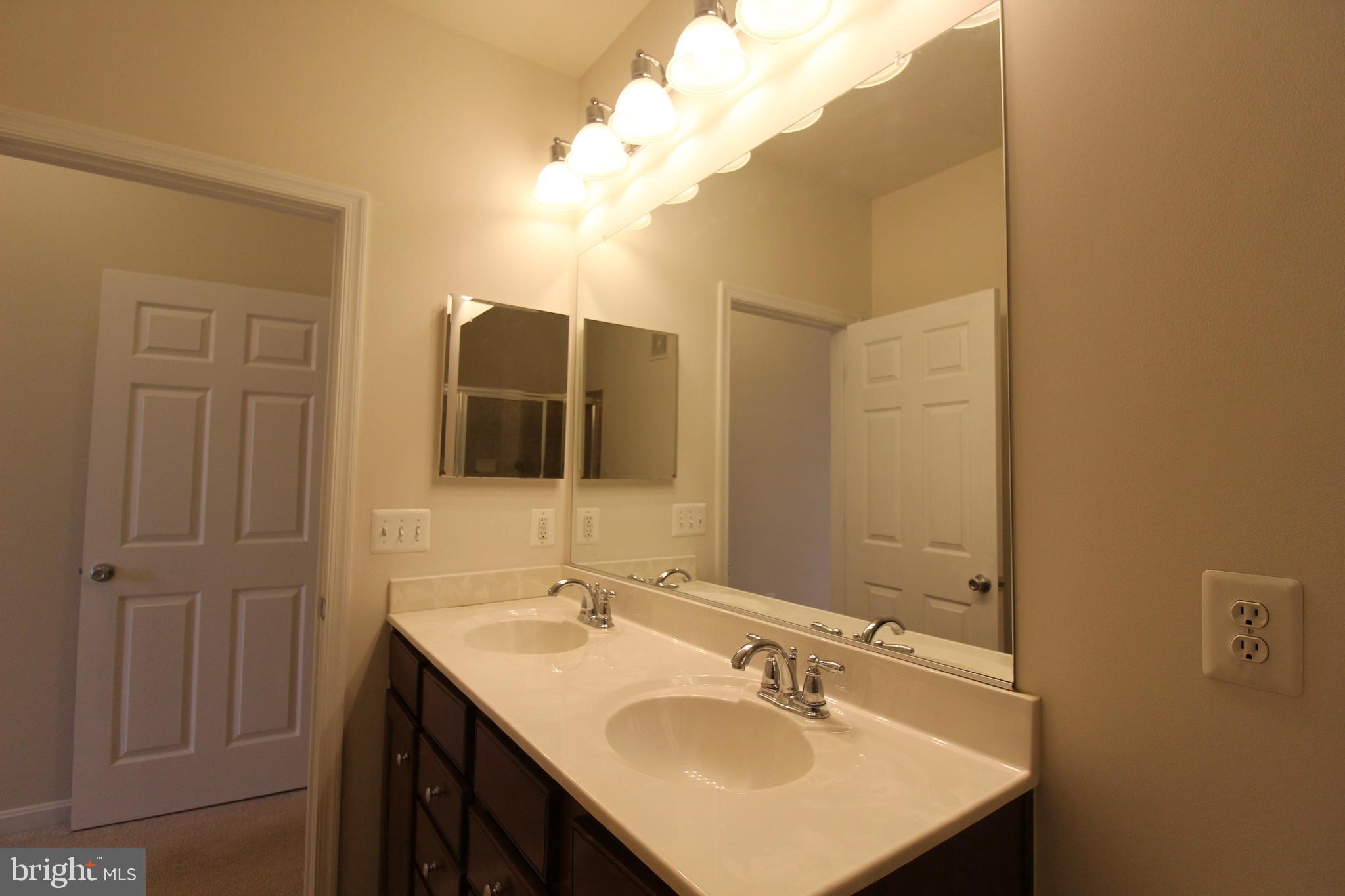 43855 Centergate Drive Ashburn, VA 20148 - Photo 41 of 57