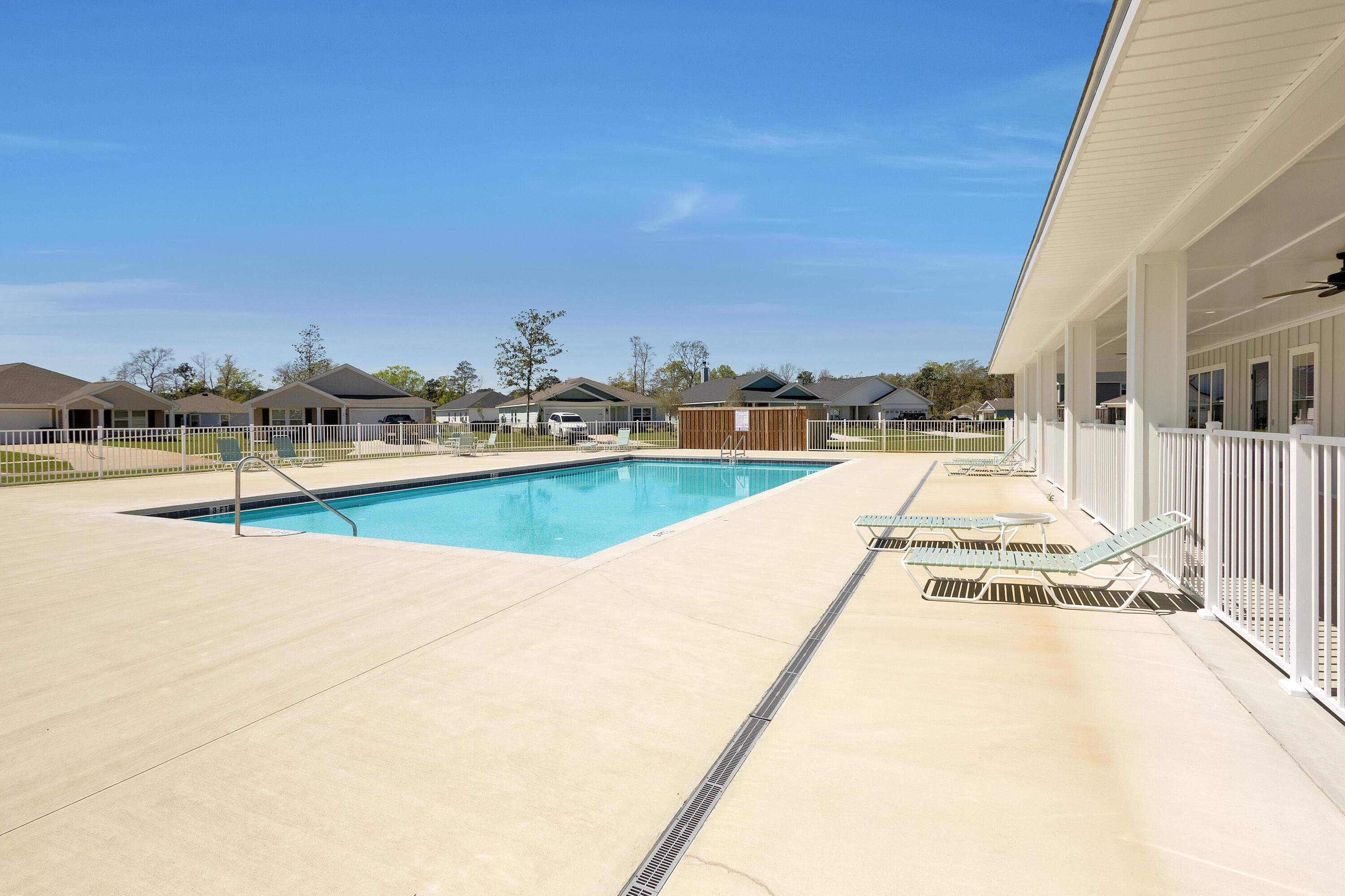 116 Cool Breeze Loop Freeport, FL 32439 - Photo 23 of 37 Gallery Image 23