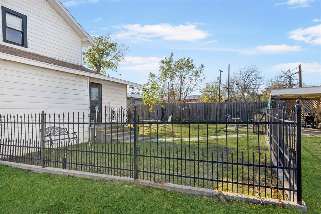 308 Race Street Baird, TX 79504 - Photo 7 of 27 View of fenced yard