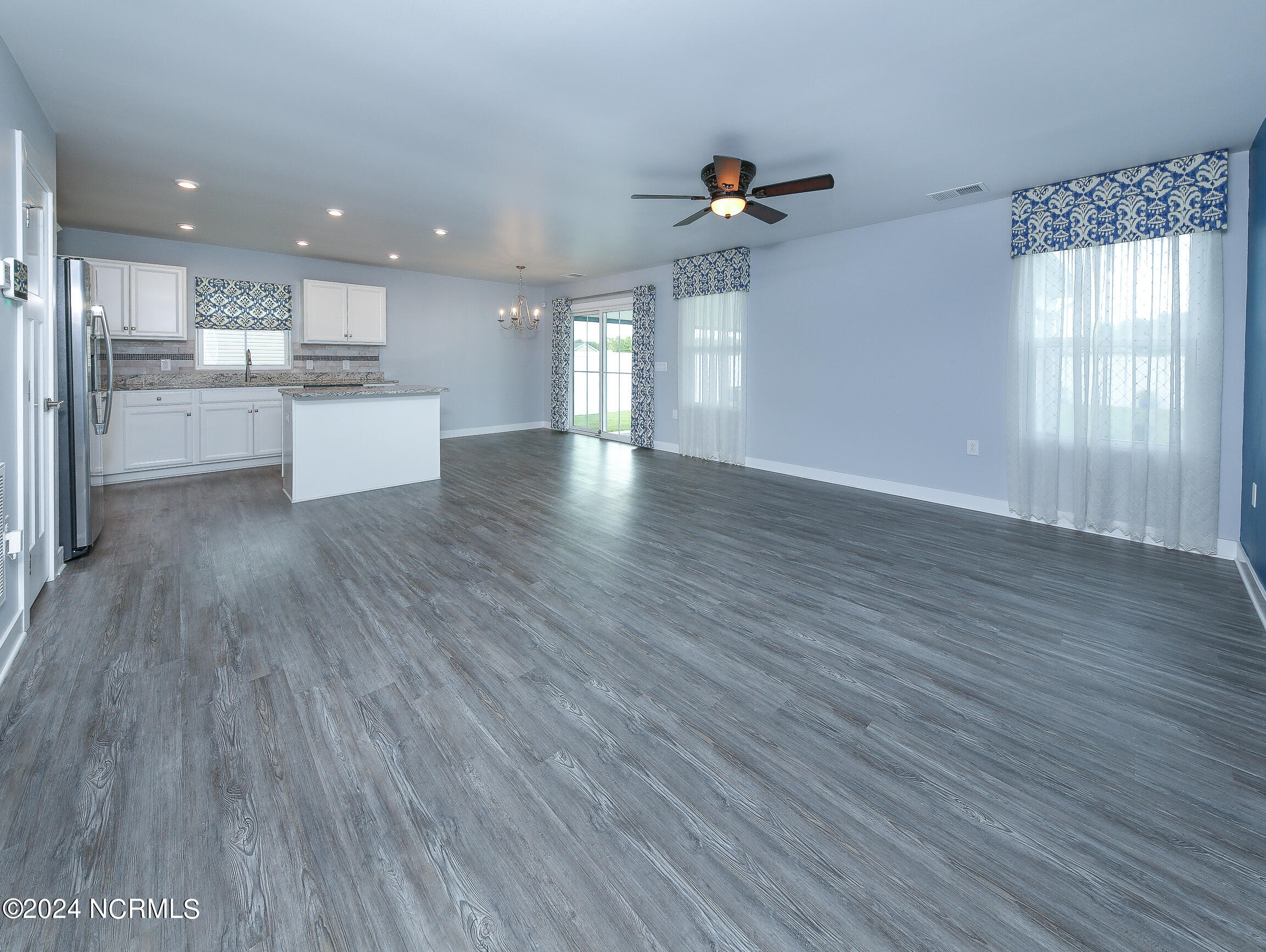 103 Hidden View Loop Moyock, NC 27958 - Photo 34 of 53 4G8A6439