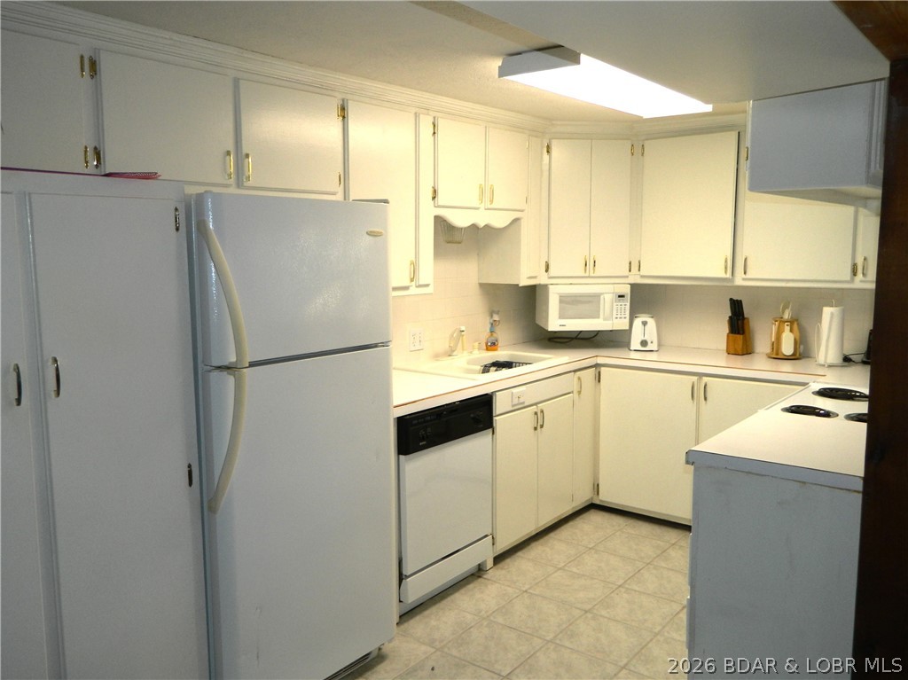 129 Summit View Circle Climax Springs, MO 65324 - Photo 5 of 26