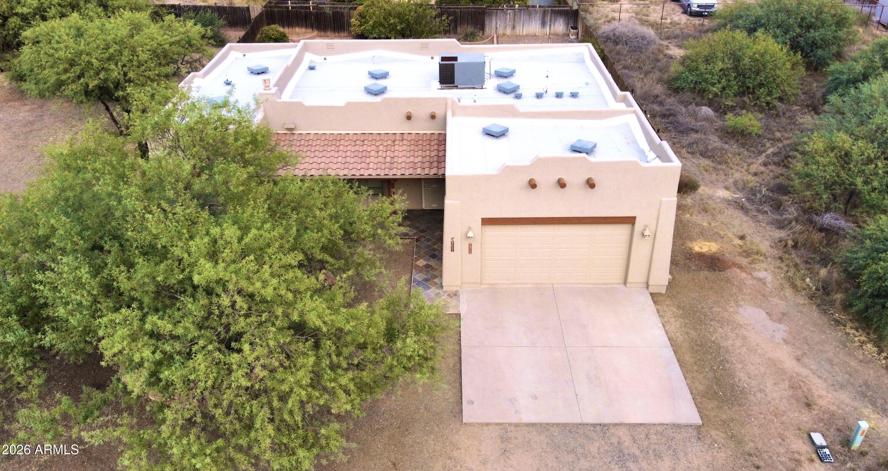 5655 North Laura Lane Rimrock, AZ 86335 - Photo 2 of 37 Front