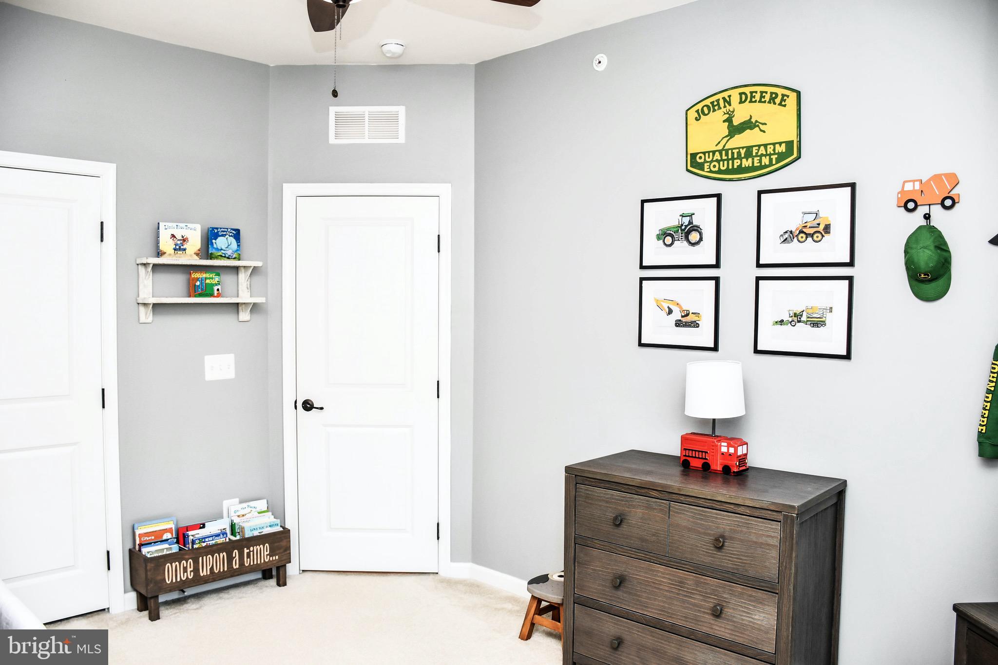 14164 Haro Trail Gainesville, VA 20155 - Photo 29 of 34 neutral colors