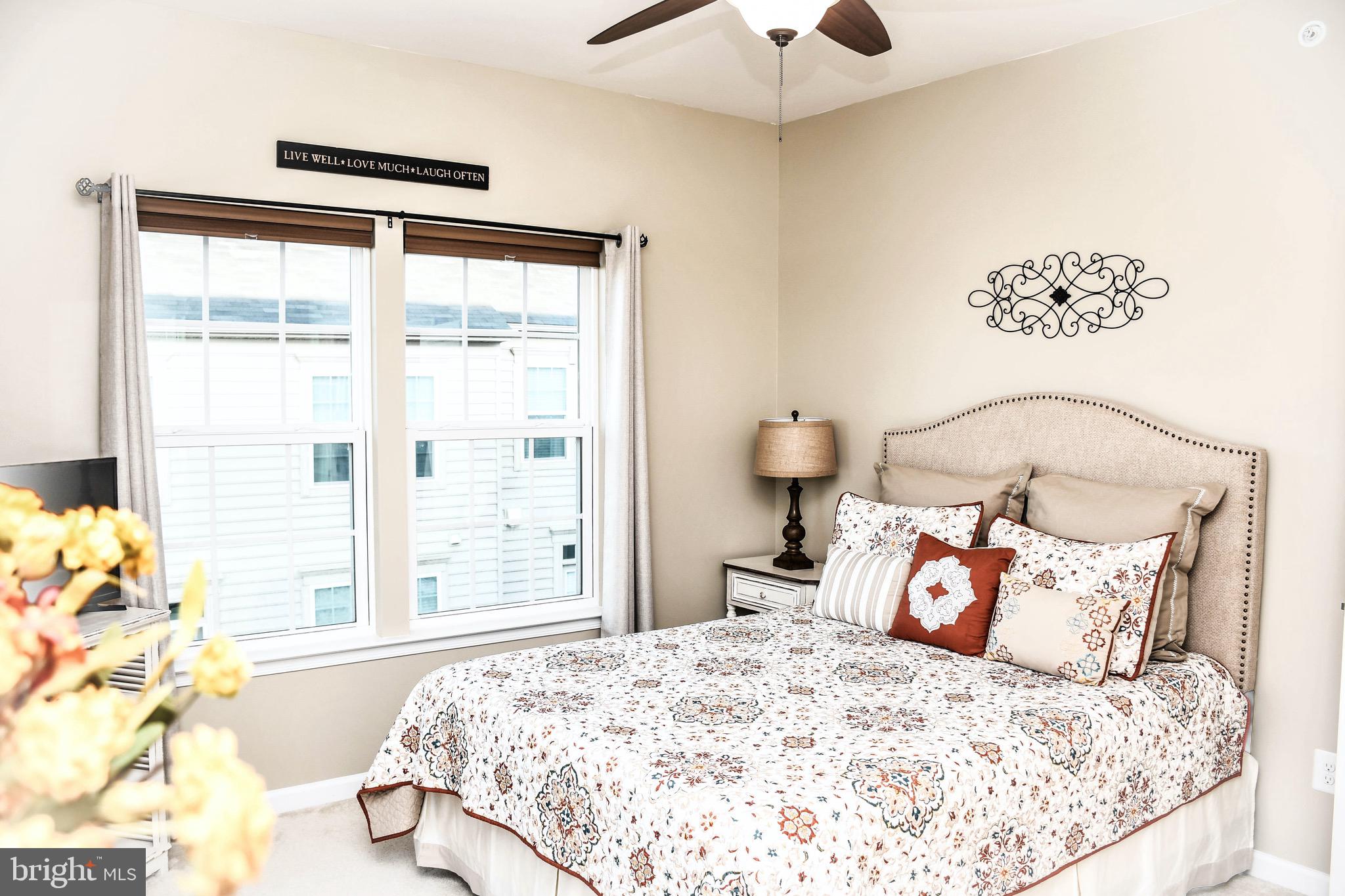 14164 Haro Trail Gainesville, VA 20155 - Photo 31 of 34 large windows, ceiling fan