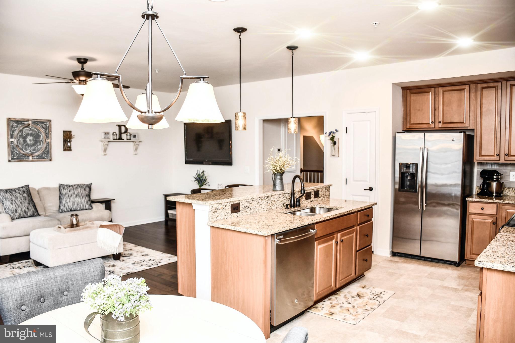 14164 Haro Trail Gainesville, VA 20155 - Photo 9 of 34 From breakfast nook to Kitchen Island/bar seating
