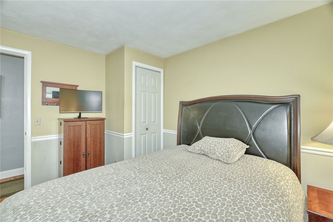 98 Burkedale Crescent Brighton, NY 14625 - Photo 16 of 47 Gallery Image 16