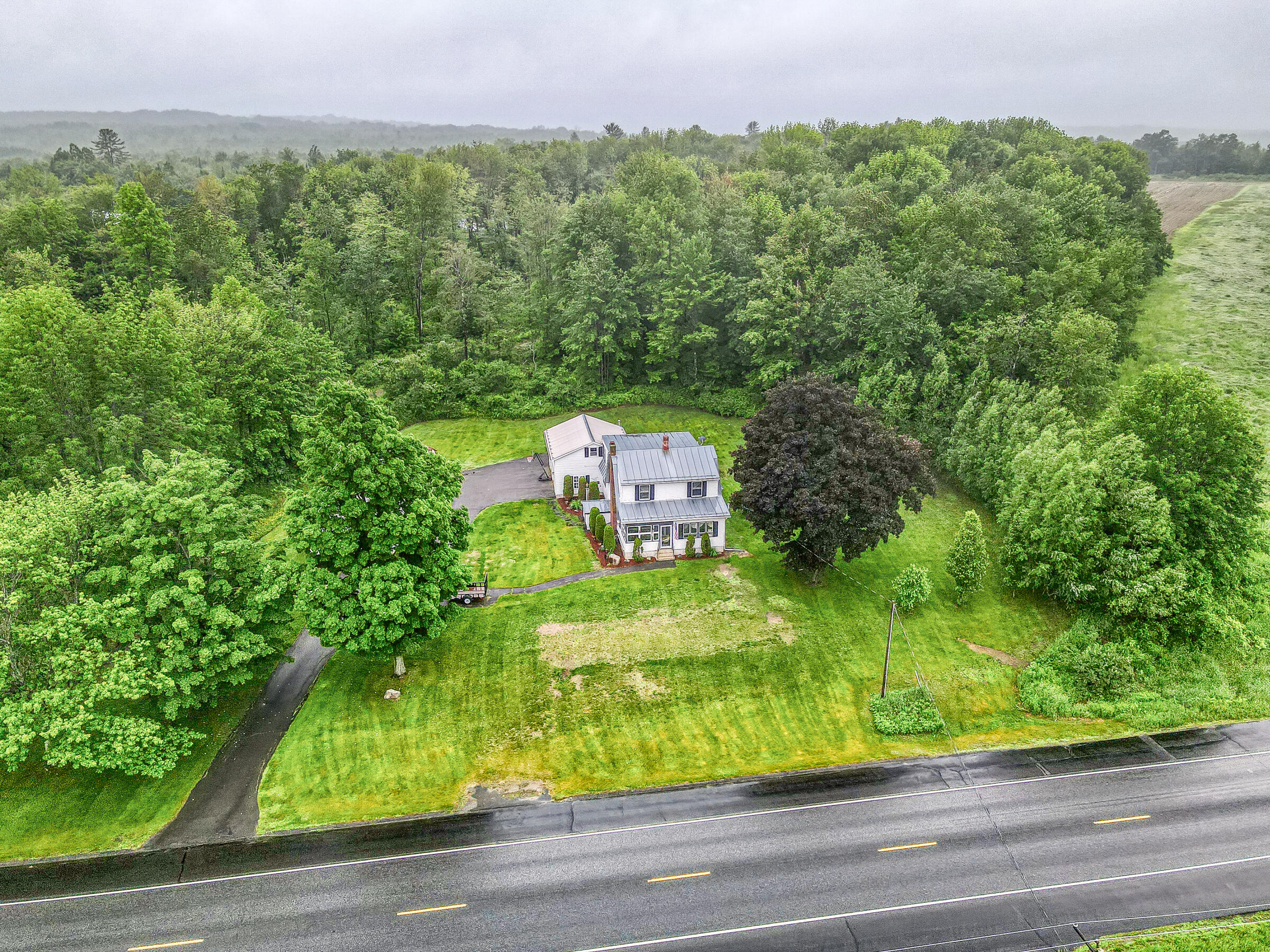 385 Skowhegan Road Fairfield, ME 04937 - Photo 3 of 41 108787ae-103