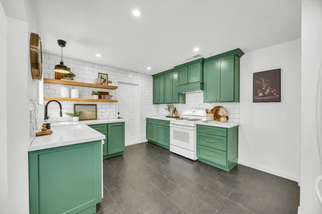 $515,000 | 2407 Cathay Way, Sacramento, CA 95864