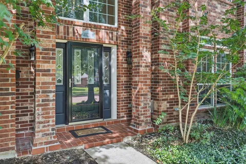 $430,000 | 7818 Palm Brook Court, Houston, TX 77095