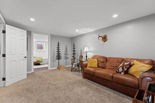 $289,900 | 1918 18 1/2 Street Northwest, Rochester, MN 55901