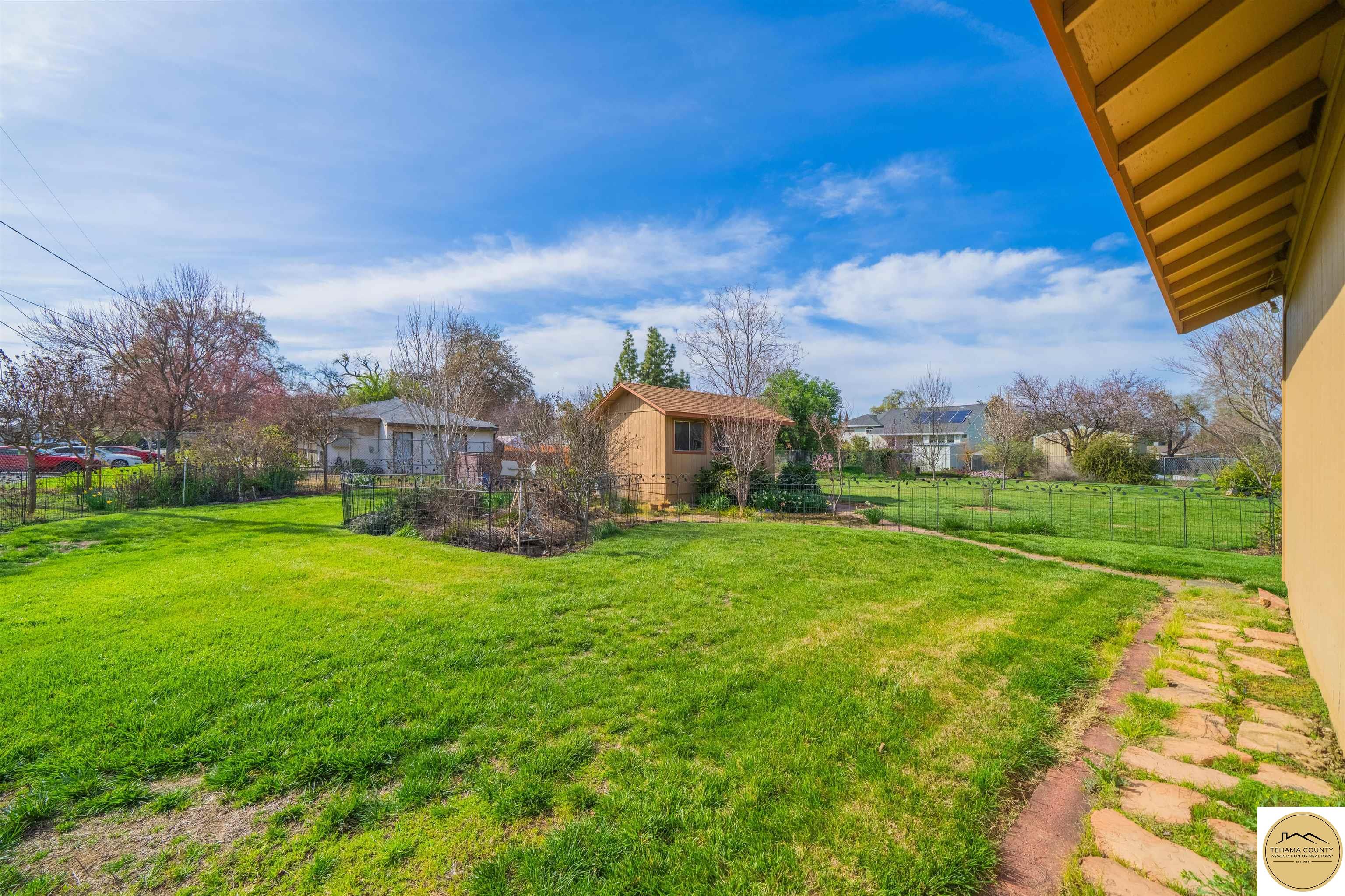 580 3rd Street Gerber, CA 96035 - Photo 3 of 17
