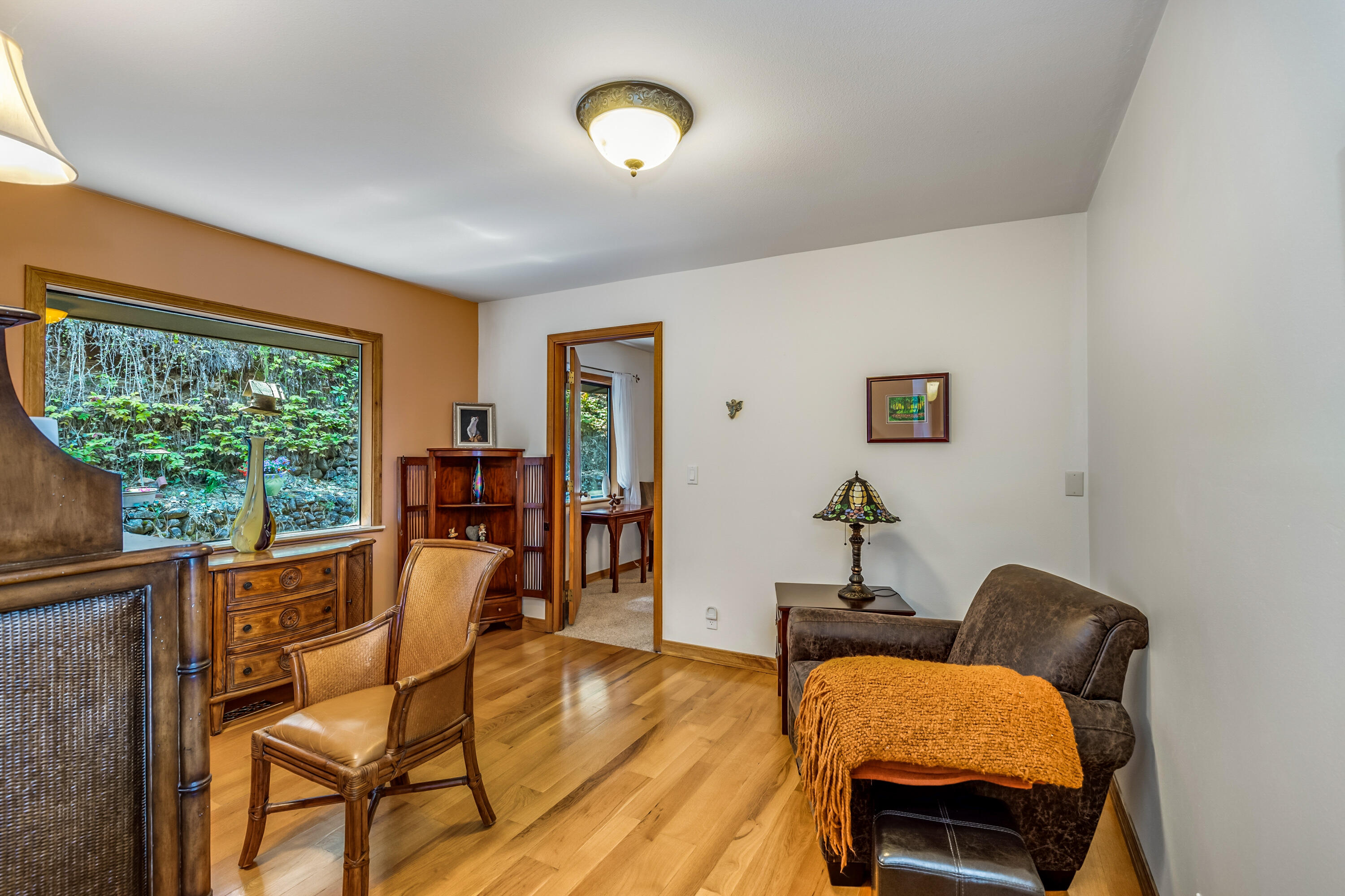 4225 Livingston Road Central Point, OR 97502 - Photo 45 of 77 LR(70)