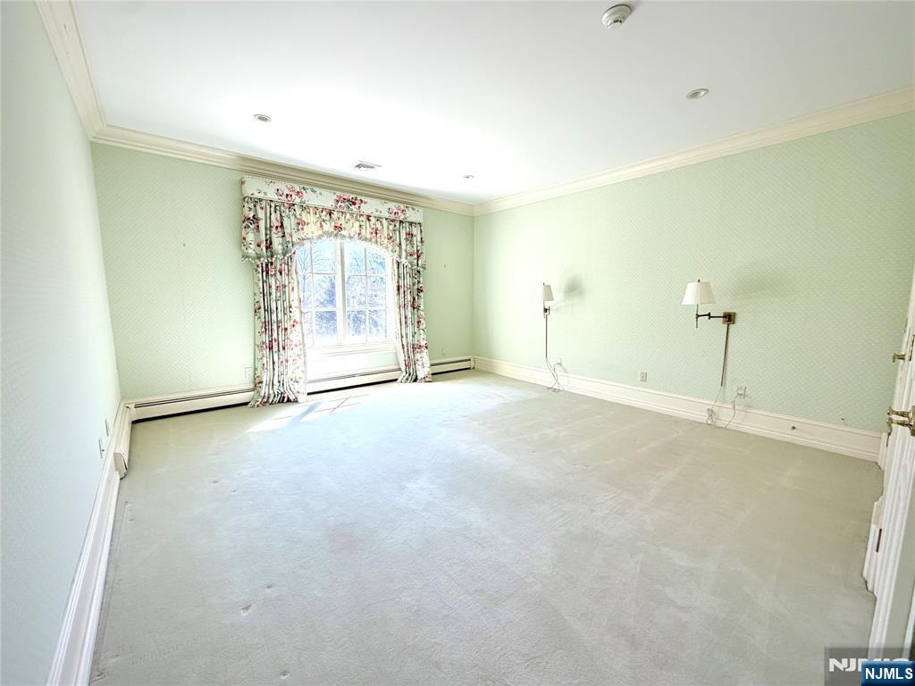 325 Wearimus Road Ho-Ho-Kus, NJ 07423 - Photo 17 of 26