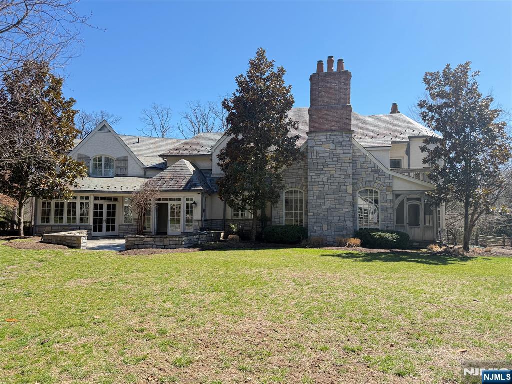 325 Wearimus Road Ho-Ho-Kus, NJ 07423 - Photo 24 of 26