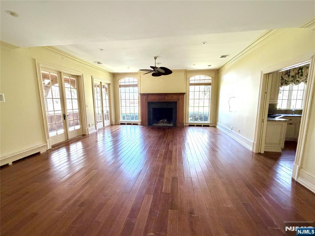 325 Wearimus Road Ho-Ho-Kus, NJ 07423 - Photo 5 of 26