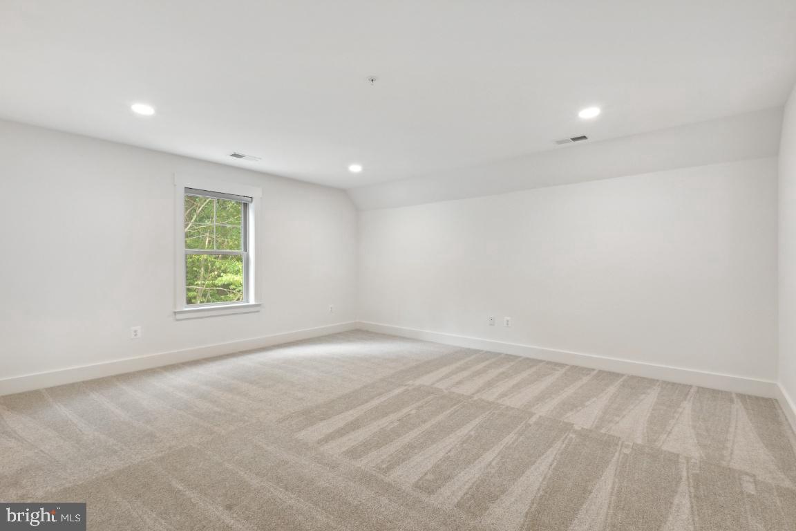 3110 Thurston Road Frederick, MD 21704 - Photo 29 of 38 Bedroom 3.
