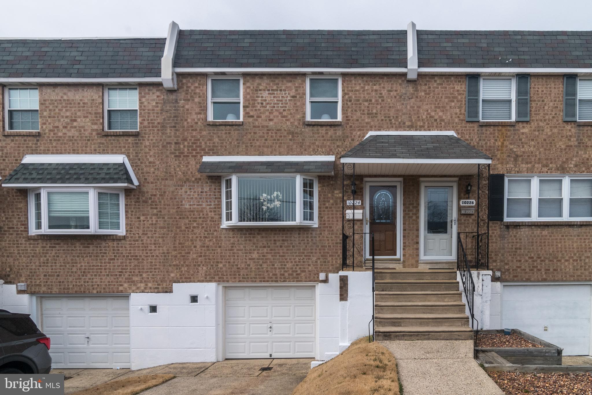 10224 West Keswick Road Philadelphia, PA 19114 - Photo 1 of 27 Front of Home