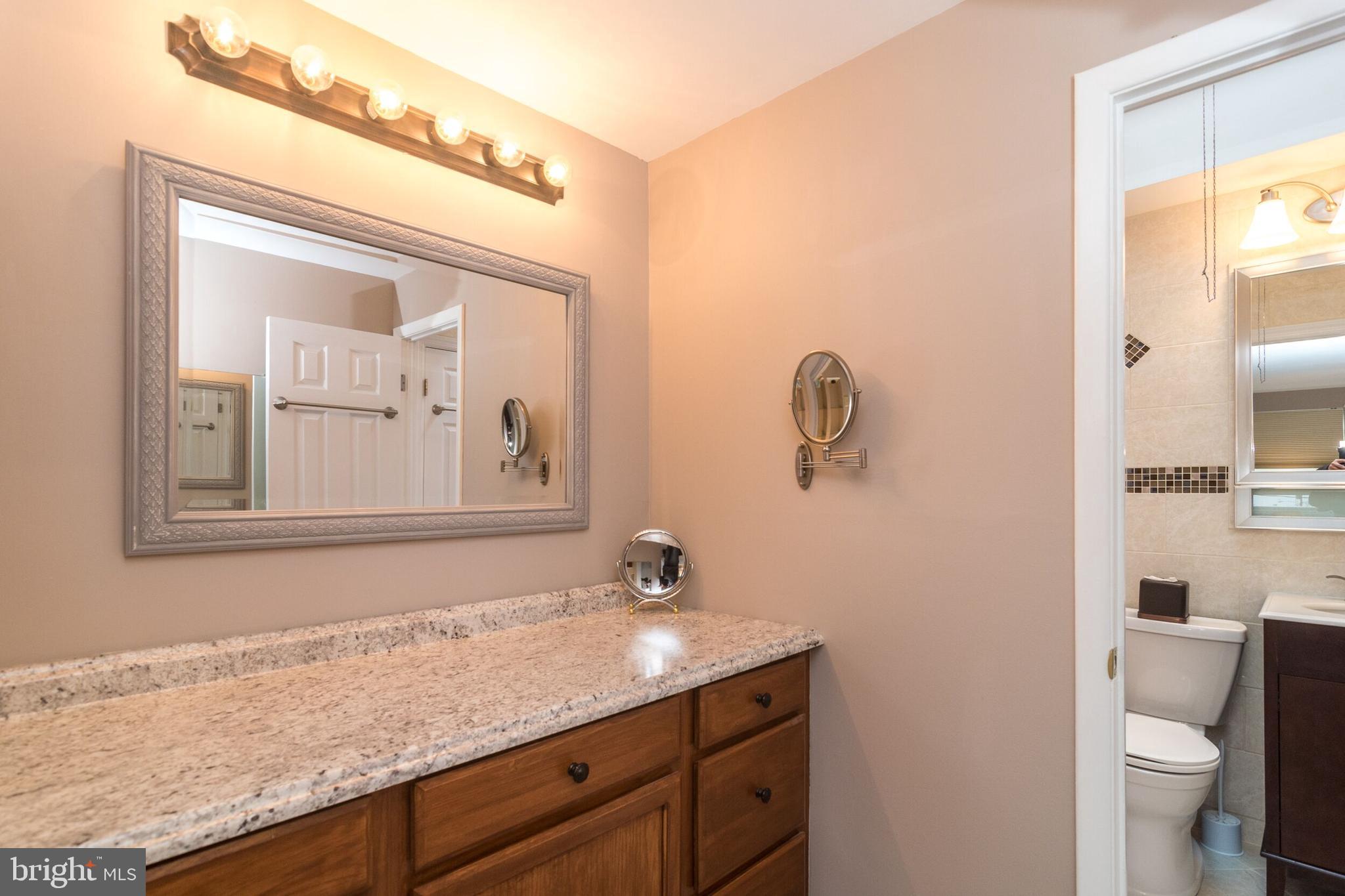 10224 West Keswick Road Philadelphia, PA 19114 - Photo 7 of 27 Dressing Area in Master bedroom